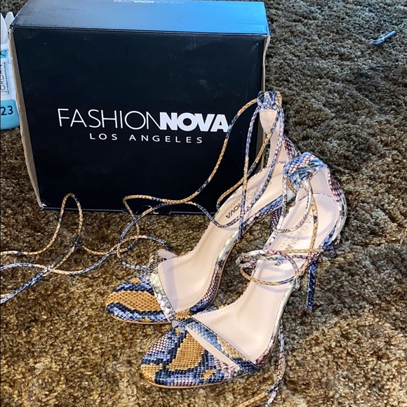 Fashion nova, strappy snake skin heels - Picture 2 of 3